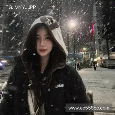 何凡菁